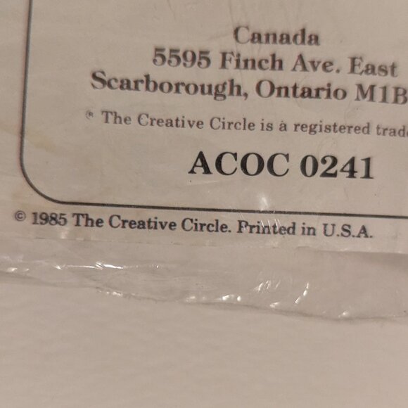 Creative Circle Tropical Fish Needlework Kit New Unopened Condition - Picture 4 of 6
